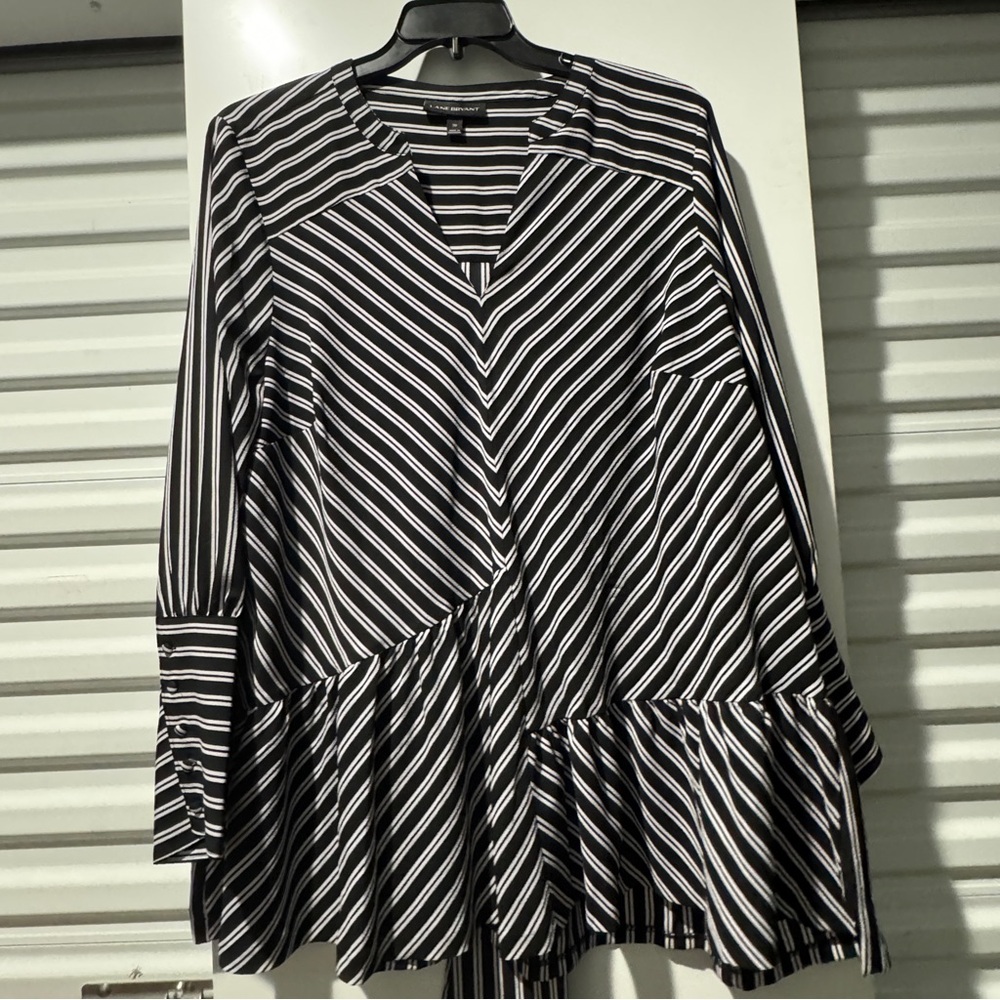 Lane Bryant Black and White Asymmetrical Ruffled Blouse
